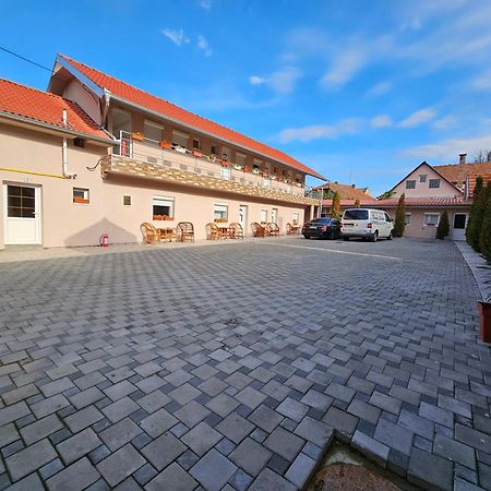 Rooms Stefan Subotica Zewnętrze zdjęcie